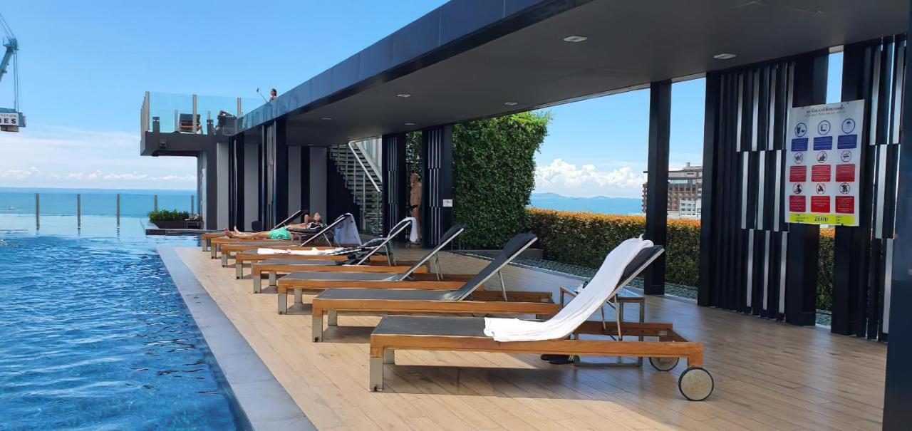 Great Location With Infinity Pool - Central Pattaya Apartment Luaran gambar